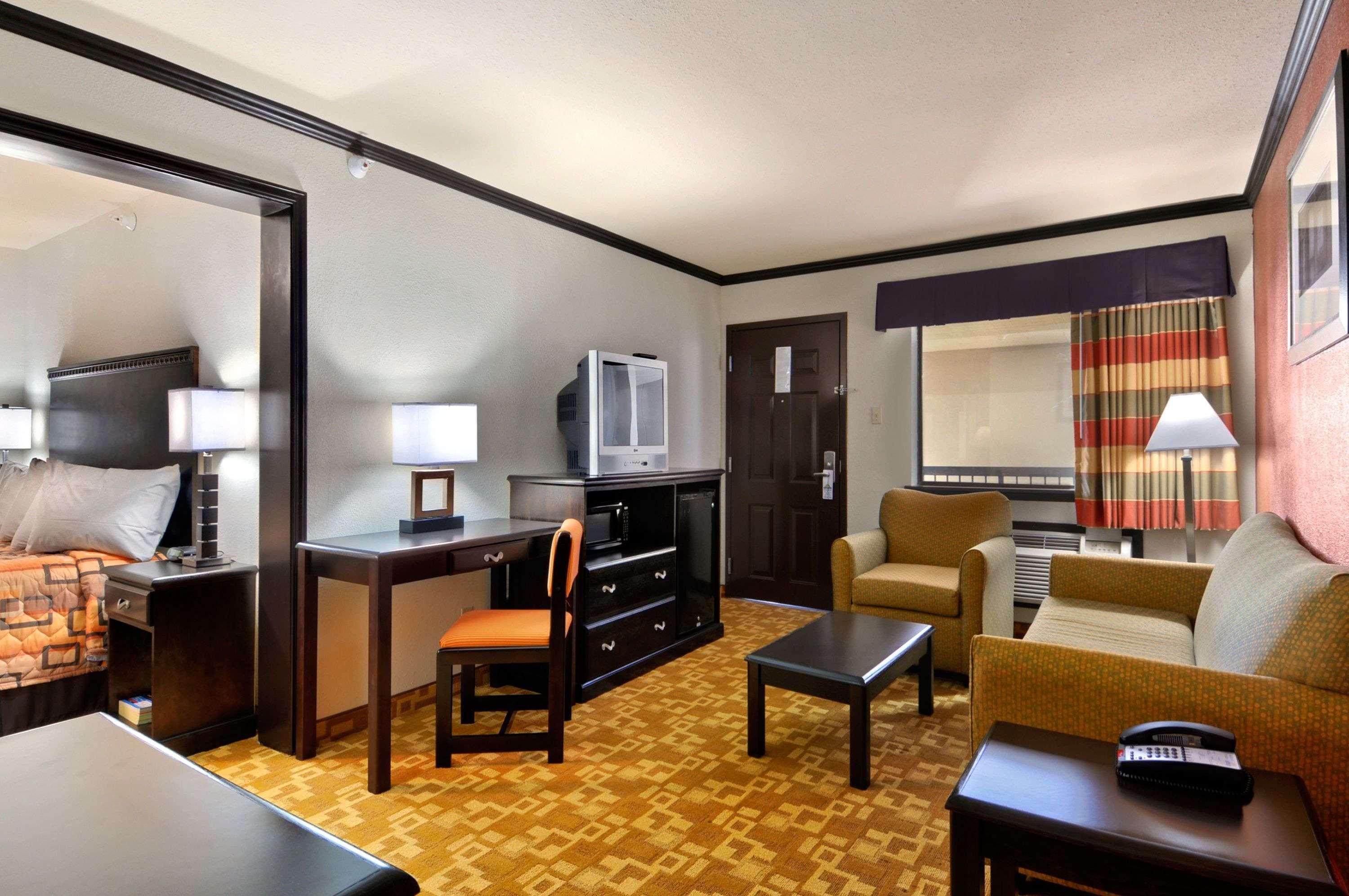 Days Inn By Wyndham Oklahoma City/Moore Экстерьер фото